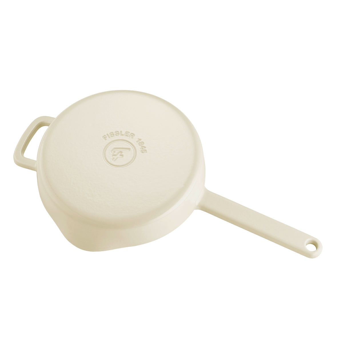 Cremefarbene Fissler Moments Gusseisen Pfanne, umgedreht, mit Logo; lange und seitliche Griffe, natürlich antihaftbeschichtet. Hergestellt in Deutschland.